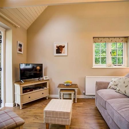 Lime Tree Villa Burford Exterior photo