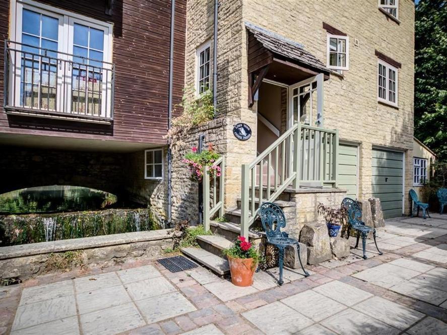 Lime Tree Villa Burford Exterior photo